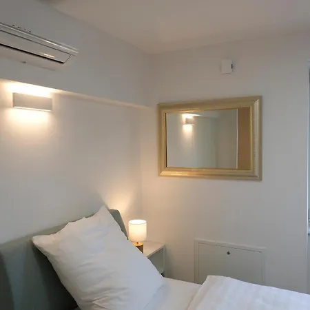 Apartamento Ferienapartments Im Stern Friedersdorf *